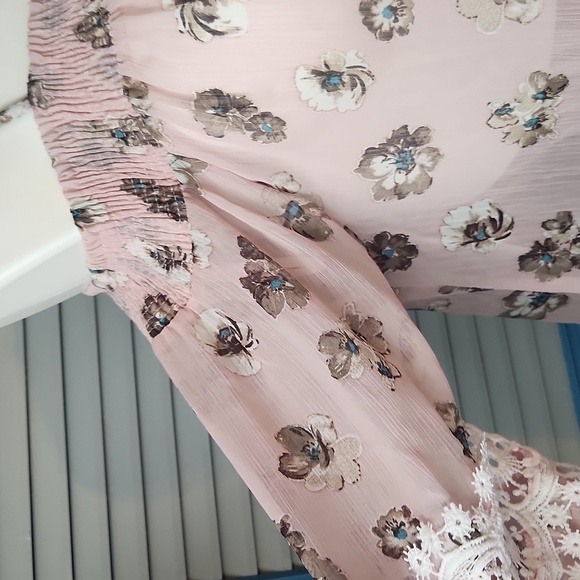 Love J Blush Pink Floral Cold Shoulder Sheer Blouse - Picture 5 of 13